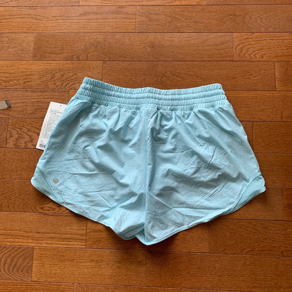 LULULEMON HIGH RISE HOTTY HOT SHORT 4”-ICING BLUE - Picture 8 of 16